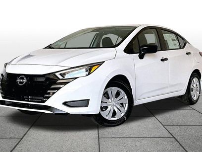 New 2025 Nissan Versa S w/ Trunk Package