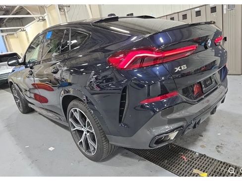 Used 2025 BMW X6 xDrive40i w/ Executive Package AWD/4WD image 4