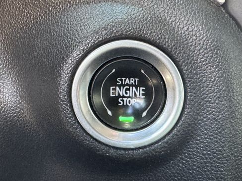 Used 2021 GMC Sierra 1500 SLT w/ SLT Convenience Package AWD/4WD image 20