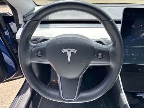 Used 2018 Tesla Model 3 Long Range AWD/4WD image 16