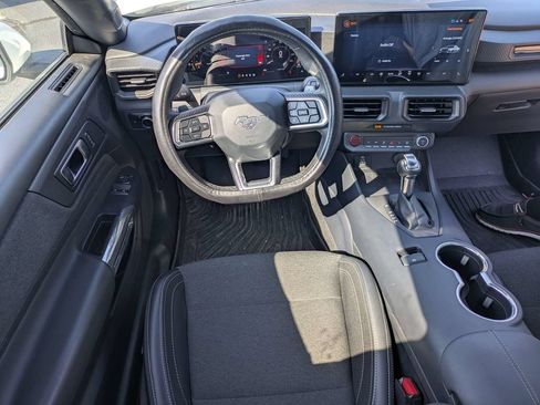 Used 2025 Ford Mustang GT RWD image 2