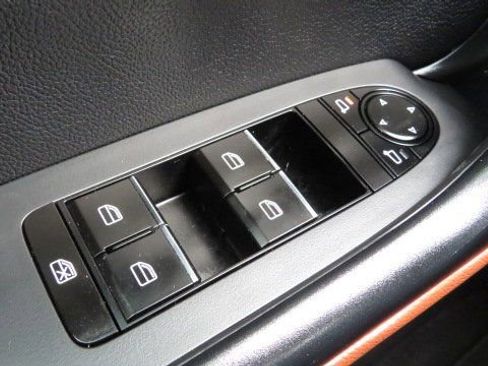 Used 2023 MAZDA CX-50 Meridian Edition image 26