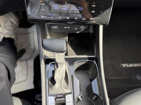 Used 2024 Hyundai Tucson SEL w/ Convenience Package image 18