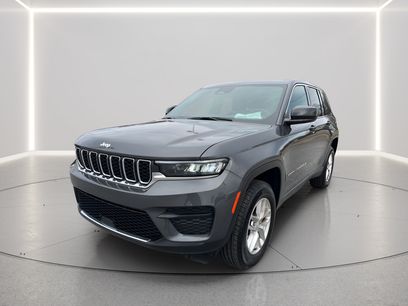 Used 2025 Jeep Grand Cherokee Laredo X