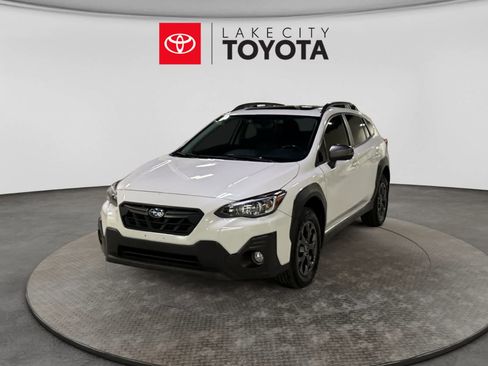 Used 2022 Subaru Crosstrek 2.5i Sport w/ Moonroof Package AWD/4WD image 1