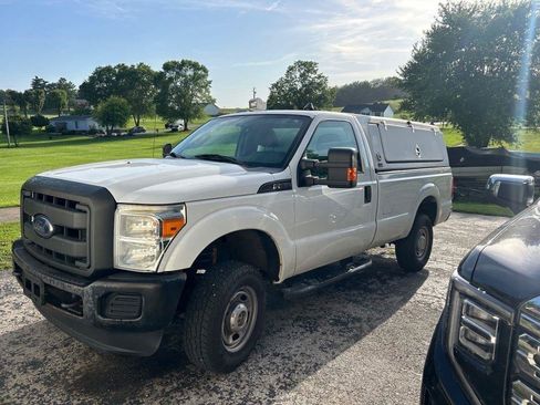 Used 2013 Ford F250 XL w/ PWR Equipment Group AWD/4WD image 3