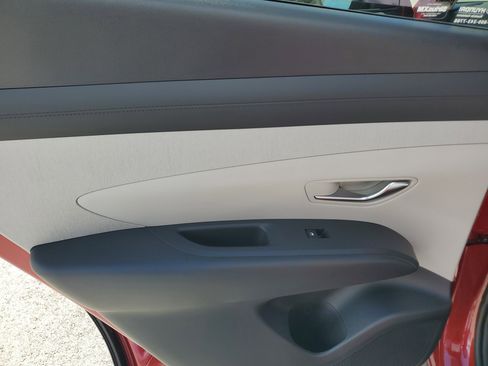 Used 2025 Hyundai Tucson SEL image 30