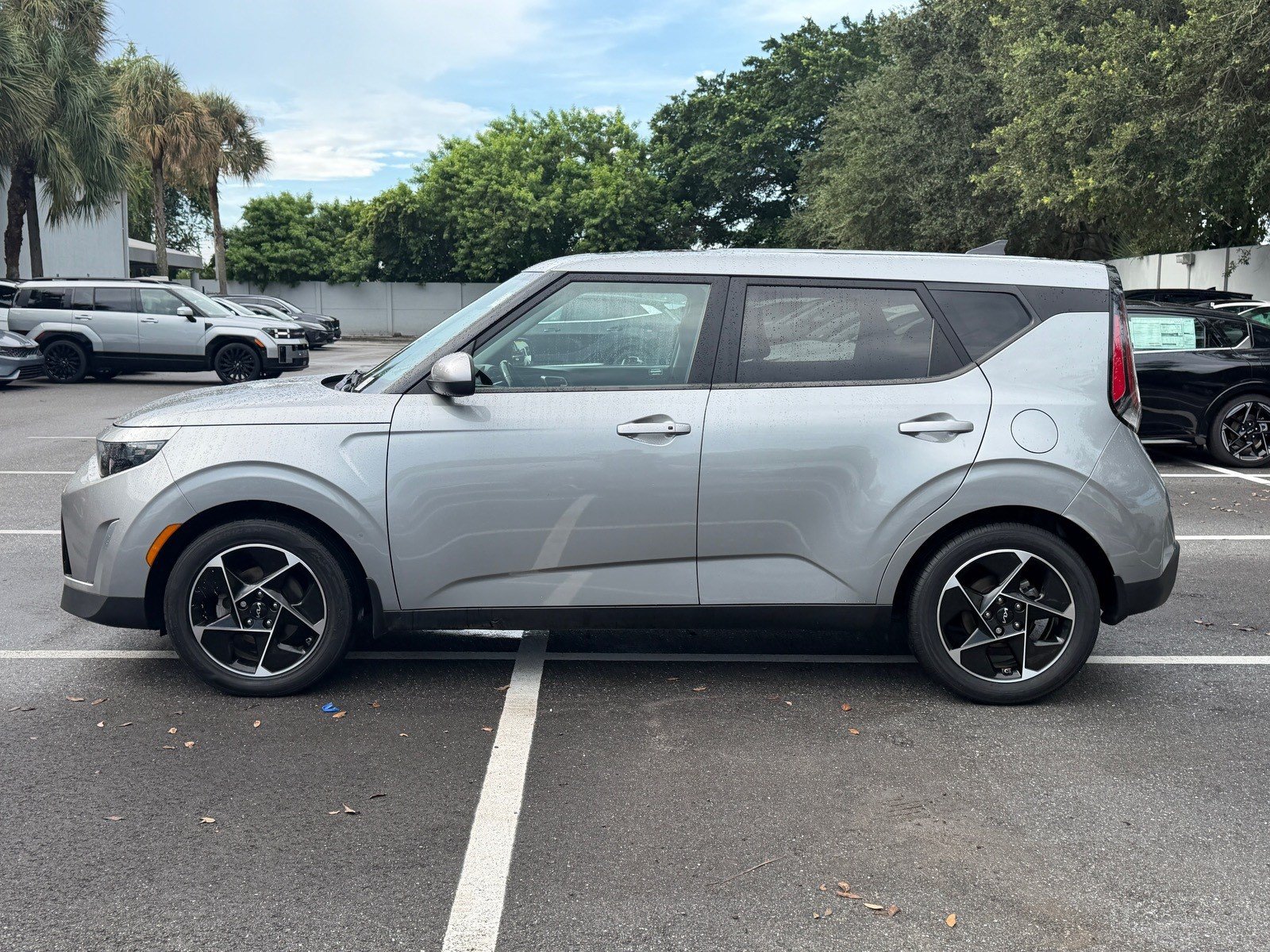Certified 2023 Kia Soul EX FWD image 4
