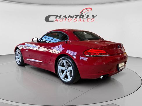 Used 2012 BMW Z4 sDrive28i RWD image 3