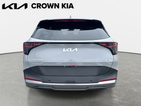 New 2026 Kia Sportage S image 4