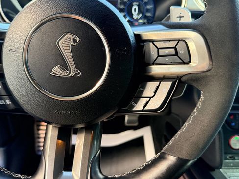 Used 2021 Ford Mustang Shelby GT500 w/ Technology Package image 25