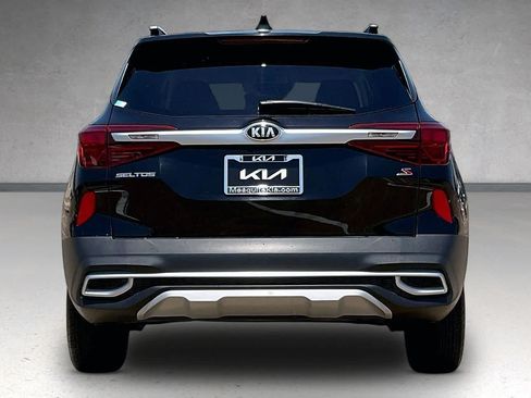 Used 2021 Kia Seltos S FWD image 5
