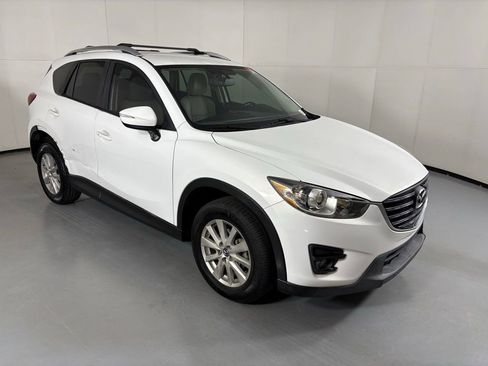 Used 2016 MAZDA CX-5 Touring FWD image 2