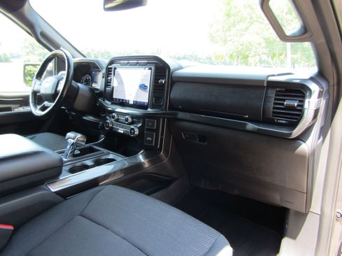 Used 2021 Ford F150 XLT w/ Equipment Group 302A High AWD/4WD image 26