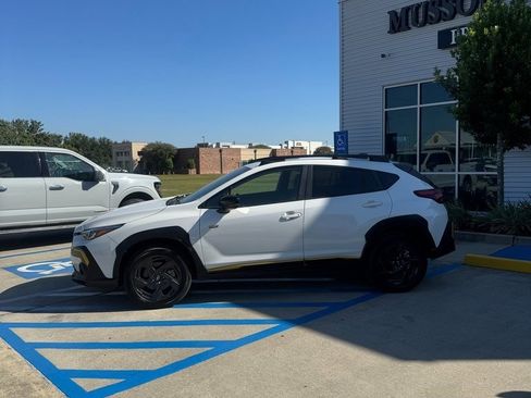 Used 2024 Subaru Crosstrek 2.5i Sport image 3