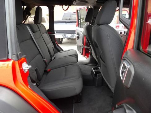 Used 2020 Jeep Wrangler Unlimited Sport S AWD/4WD image 37