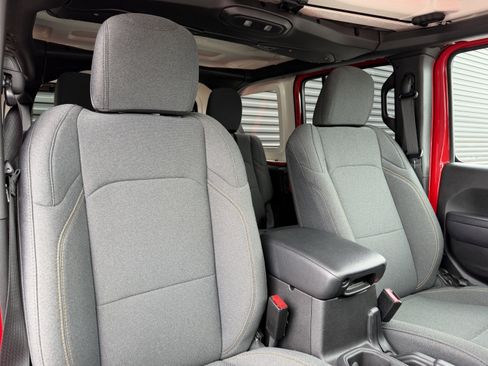 Used 2025 Jeep Wrangler Unlimited Sport S 4xe image 19