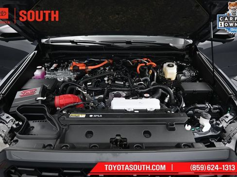 Used 2025 Toyota 4Runner TRD Pro AWD/4WD image 42