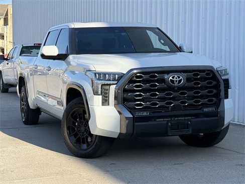 Used 2022 Toyota Tundra Platinum image 2