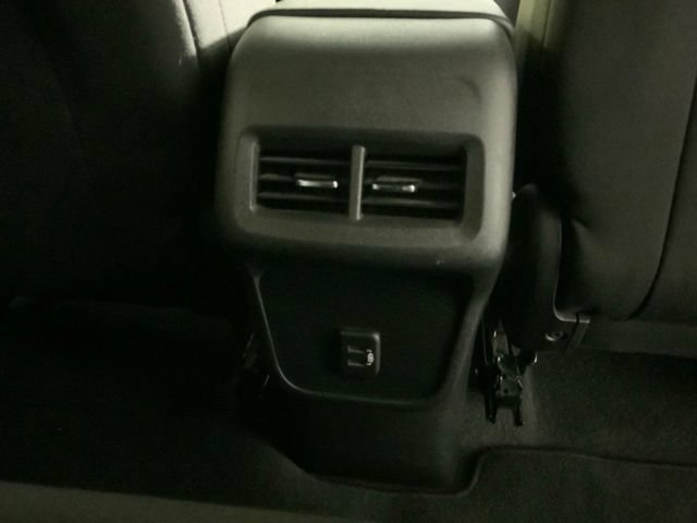 Used 2023 Chevrolet Equinox LS w/ LS Convenience Package FWD image 28