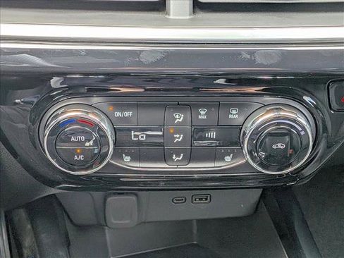 Used 2024 Chevrolet Trax RS w/ Driver Confidence Package image 13