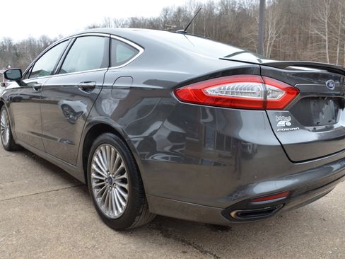 Used 2015 Ford Fusion Titanium image 4