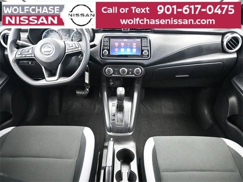 Used 2025 Nissan Versa S w/ Trunk Package image 9