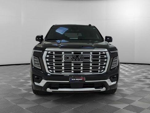 Certified 2025 GMC Yukon Denali AWD/4WD image 8