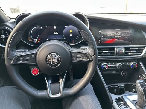 Used 2024 Alfa Romeo Giulia Ti w/ Active Assist Plus Package image 13