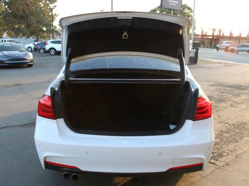 Used 2017 BMW 330i Sedan image 37