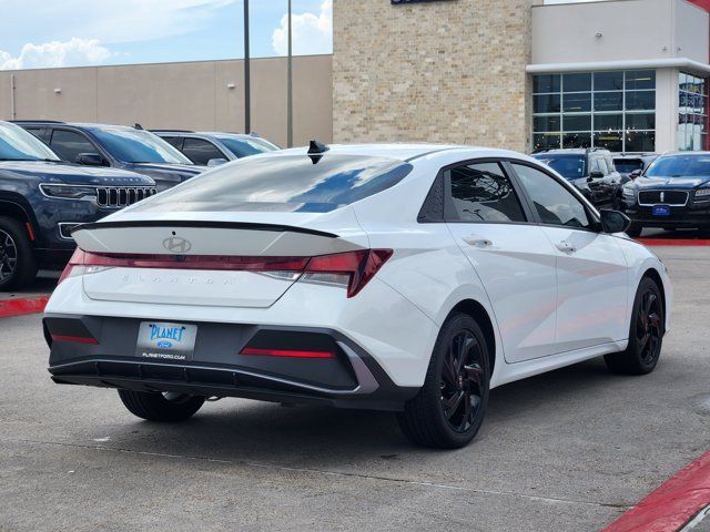 Used 2026 Hyundai Elantra Sport FWD image 5