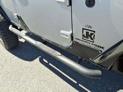 Used 2018 Jeep Wrangler Unlimited Sport S image 11