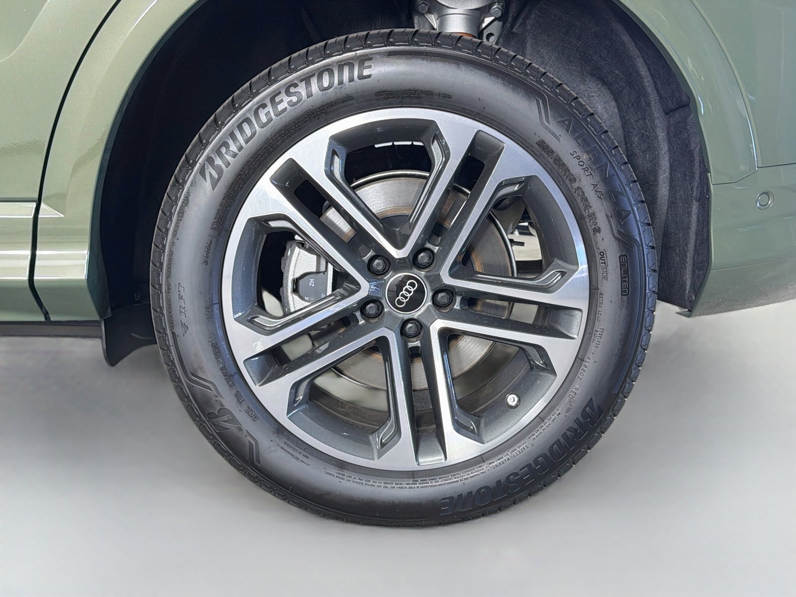 New 2026 Audi Q5 2.0T AWD/4WD image 31