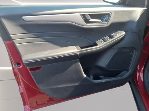 Used 2022 Ford Escape SE w/ Convenience Package image 8