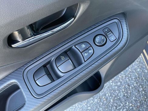 New 2025 Nissan Versa SV w/ Trunk Package image 15