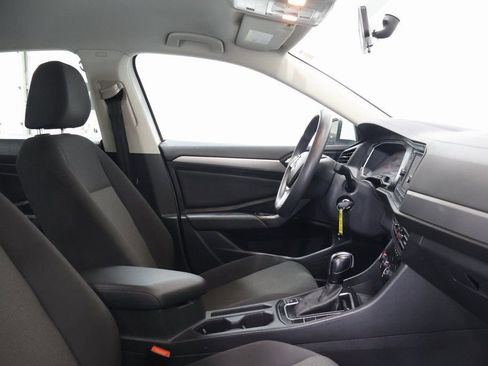 Used 2021 Volkswagen Jetta S w/ Driver Assistance Package image 21