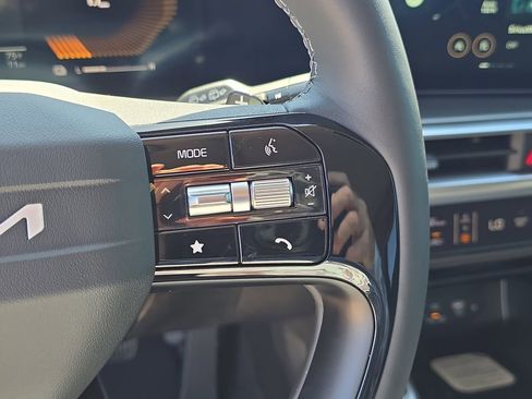 New 2026 Kia Sorento EX AWD/4WD image 33