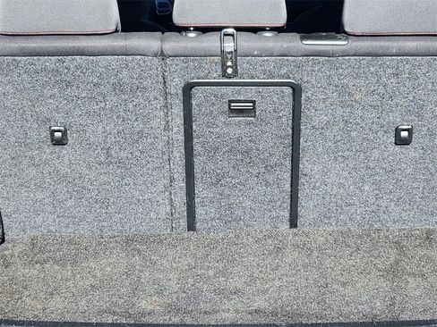 Used 2012 Volkswagen GTI 4-Door image 20