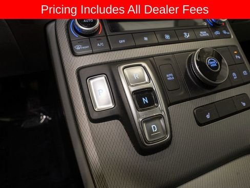 Used 2024 Hyundai Palisade SEL FWD image 17