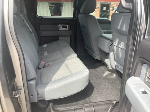 Used 2011 Ford F150 XLT w/ XLT Chrome Pkg AWD/4WD image 13