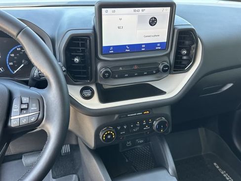 Used 2024 Ford Bronco Sport Heritage w/ Heritage Convenience Package AWD/4WD image 16