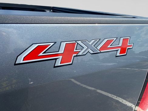 Used 2020 Chevrolet Colorado W/T w/ WT Convenience Package AWD/4WD image 18
