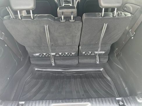 Used 2022 Chrysler Pacifica Touring-L w/ Uconnect Theater Family Group AWD/4WD image 55
