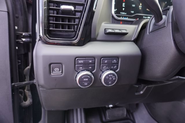 Used 2025 GMC Sierra 3500 AT4 w/ AT4 Premium Plus Package AWD/4WD image 31