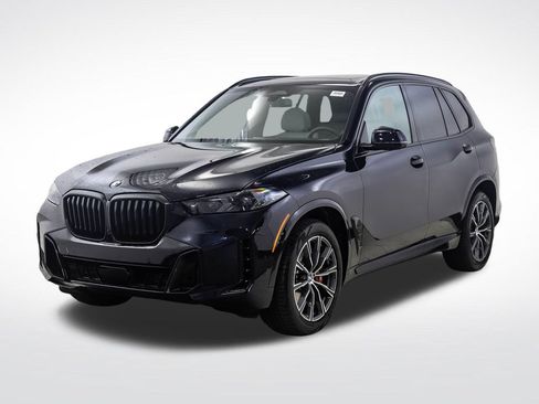 New 2026 BMW X5 xDrive40i w/ M Sport Package AWD/4WD image 1