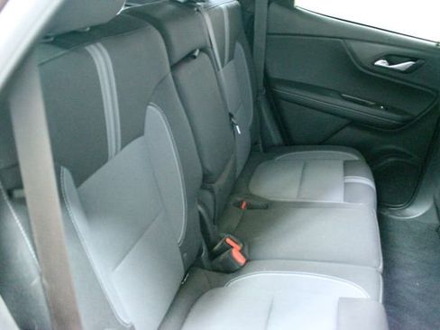 Used 2024 Chevrolet Blazer LT w/ Convenience Package image 9