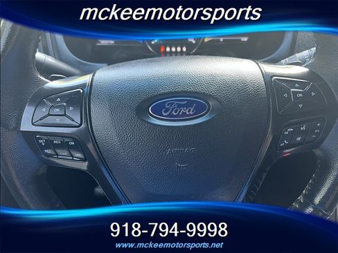 Used 2017 Ford Explorer XLT w/ Equipment Group 202A AWD/4WD image 14