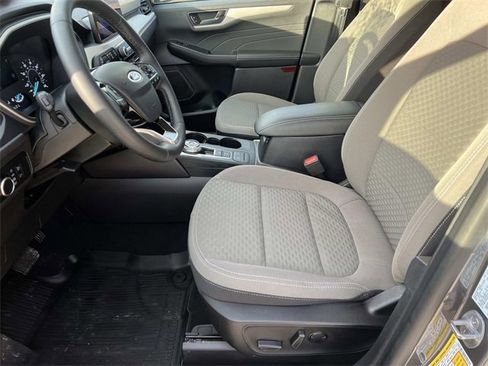 Certified 2022 Ford Escape SE w/ Convenience Package image 19