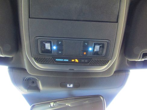 Certified 2025 Ford Explorer ST-Line w/ Premium Package image 28