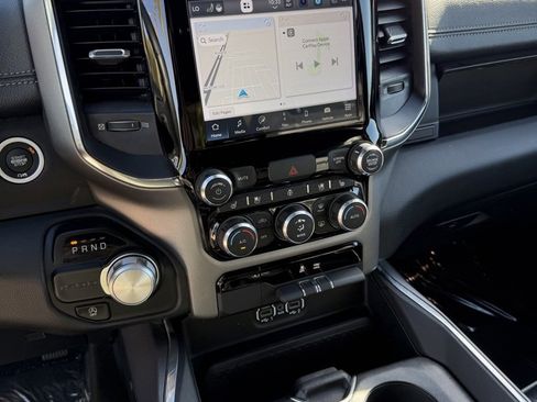 Used 2024 RAM 1500 Laramie image 12